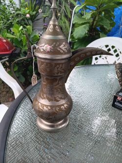 Saudi Arabia brass Teapot