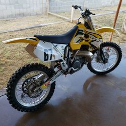 2000 Suzuki RM 250