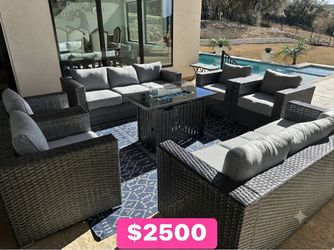 Outdoor Wicker Patio Furniture Set with Fire Pit