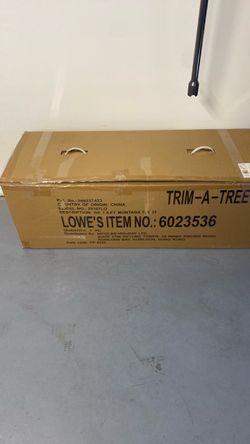GE 7.5 ft Montana Artificial Christmas Tree