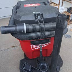 Milwaukee
M18 FUEL 9 Gal. Cordless DUAL-BATTERY Wet/Dry Shop Vacuum with Filter, Hose, and Accessories