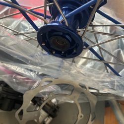Rm 85 Front Rim And Brake Rotor With Front And Rear Brake Calibers And Pads