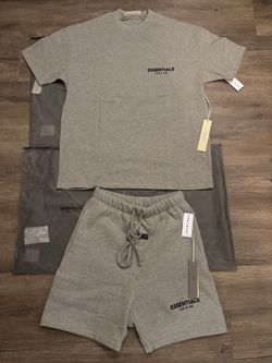 Essentials Set