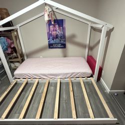 Twin Size Mattress And Floor Bed With Pull Out Trundle