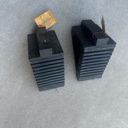 Duralast Rubber Wheel Chocks - 2