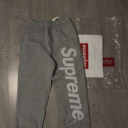 Supreme Pants 