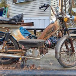 Vintage 1979 Indian Moped 