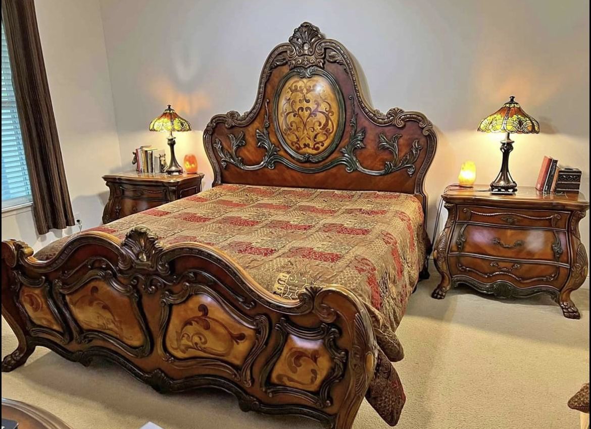 Michael Amini Chateau Beauvais Bedroom Set
