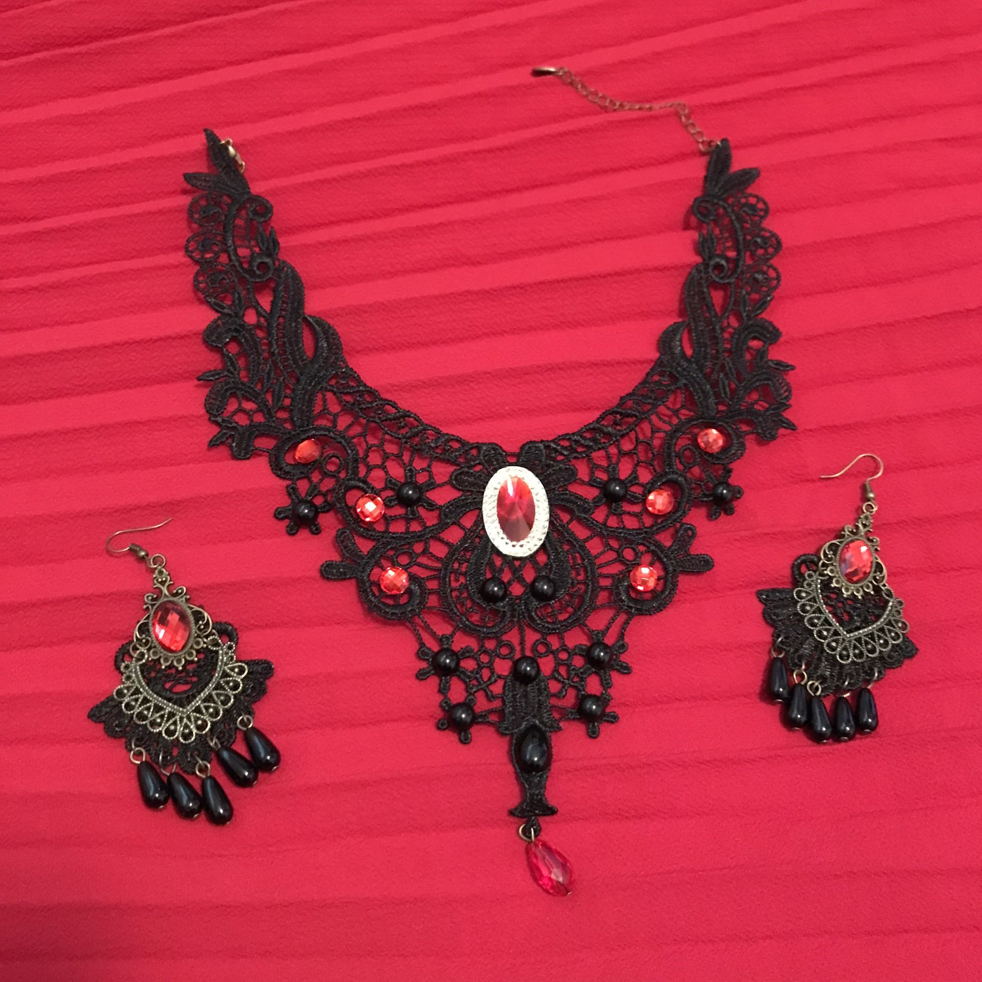 Vintage Lace Jewelry