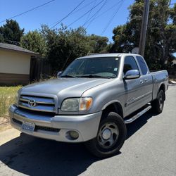 TOYOTA TUNDRA