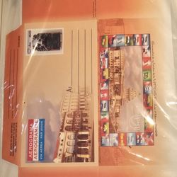 Album con 18 aerogramas diferentes an̈os