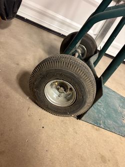 Harper 900 lb. 51" Tall Taper Noz Hand Truck with 8" x 2 1/4" Solid Rubber Wheels 32T57