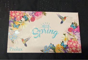 New eye shadow pallet $10