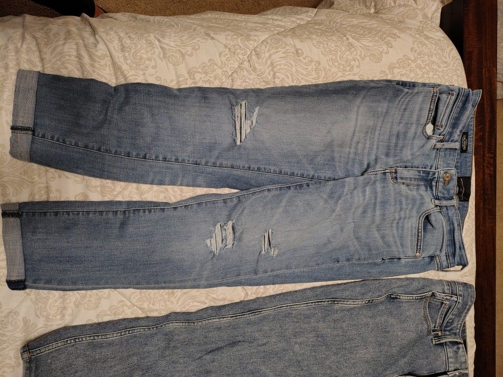 New Jeans. White House Black Market Jeans. Both Size 2 Jean. GREAT PRICE!! THESE ARE $99.+ REGULAR EACH. BOTH ARE SIZE 2.SEE PHOTOS. CASH/PICKUP ONLY