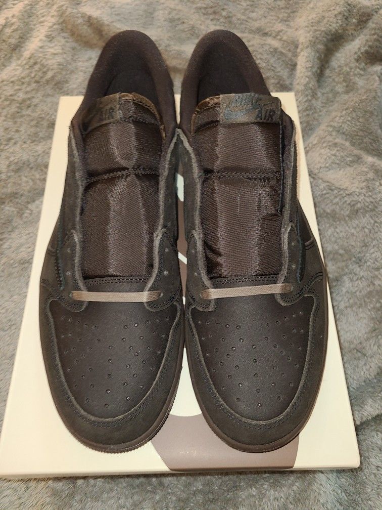 Jordan 1 Low Travis Scott Velvet Brown 