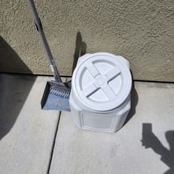 Large Dog Food Canister And Clean Up Rake