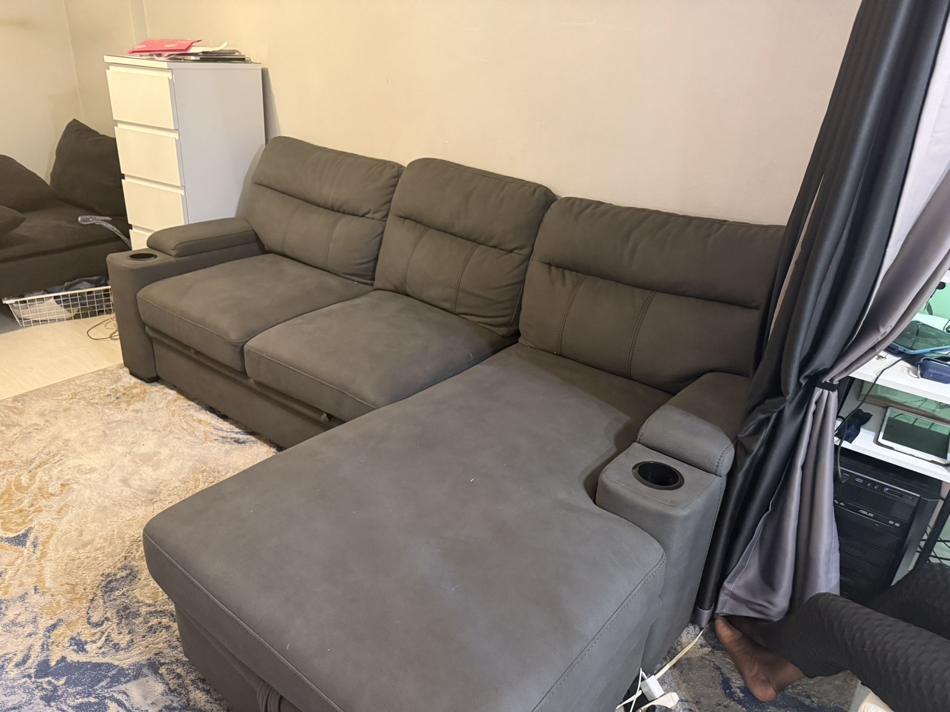 Sectional Sofa