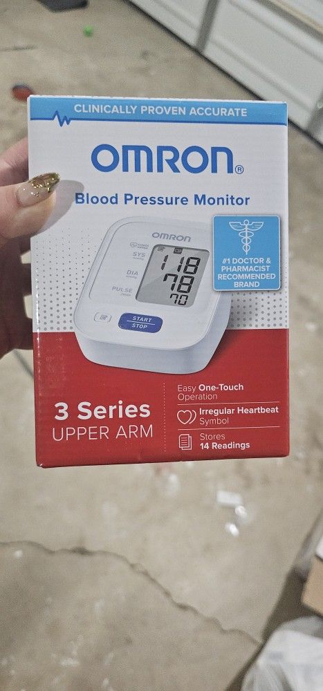 Omron Blood Pressure Moniter