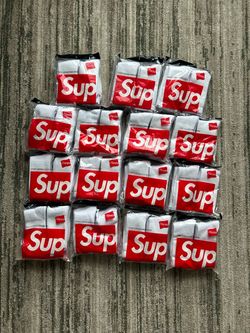 Supreme x Hanes Crew Socks – Lot of 8 Packs