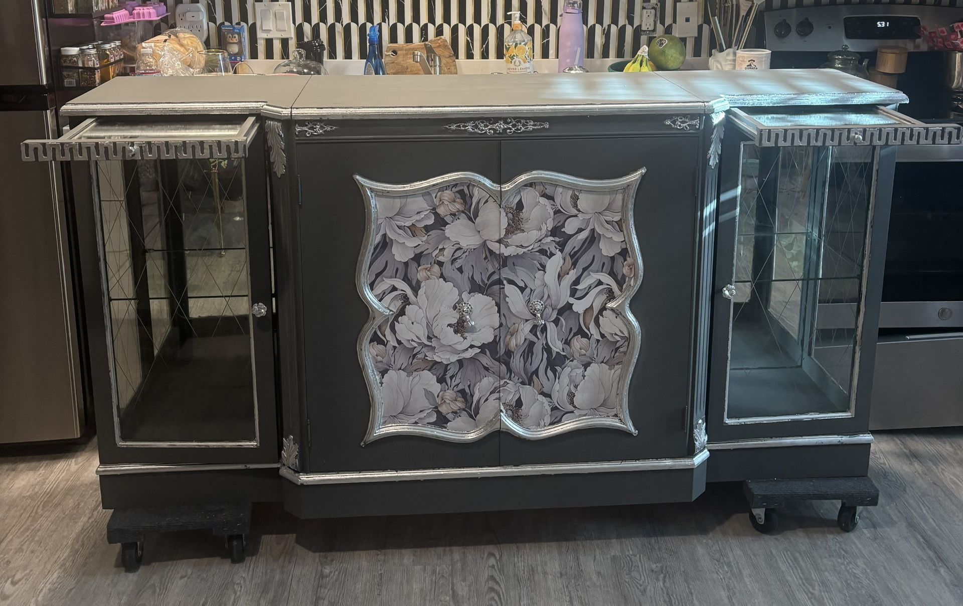 Vintage wine Bar Credenza