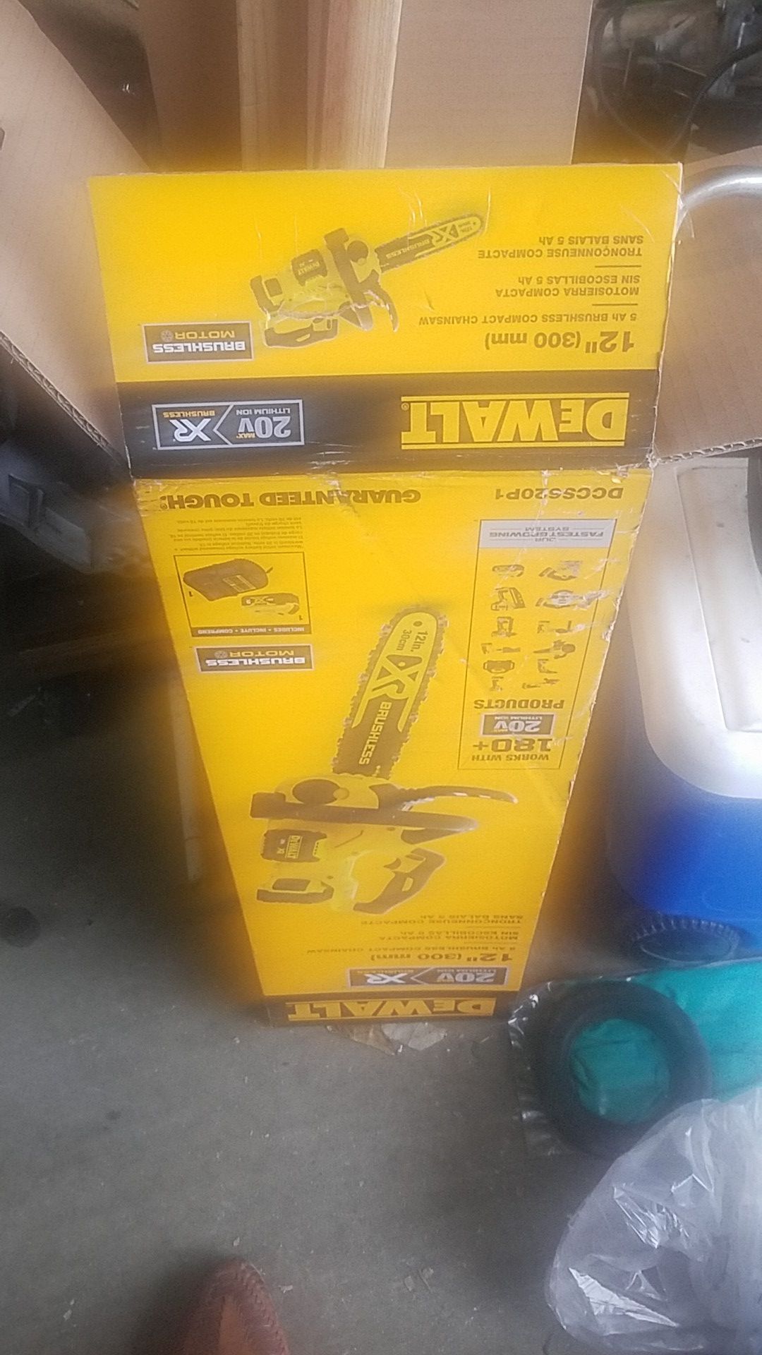 Dewalt chainsaw