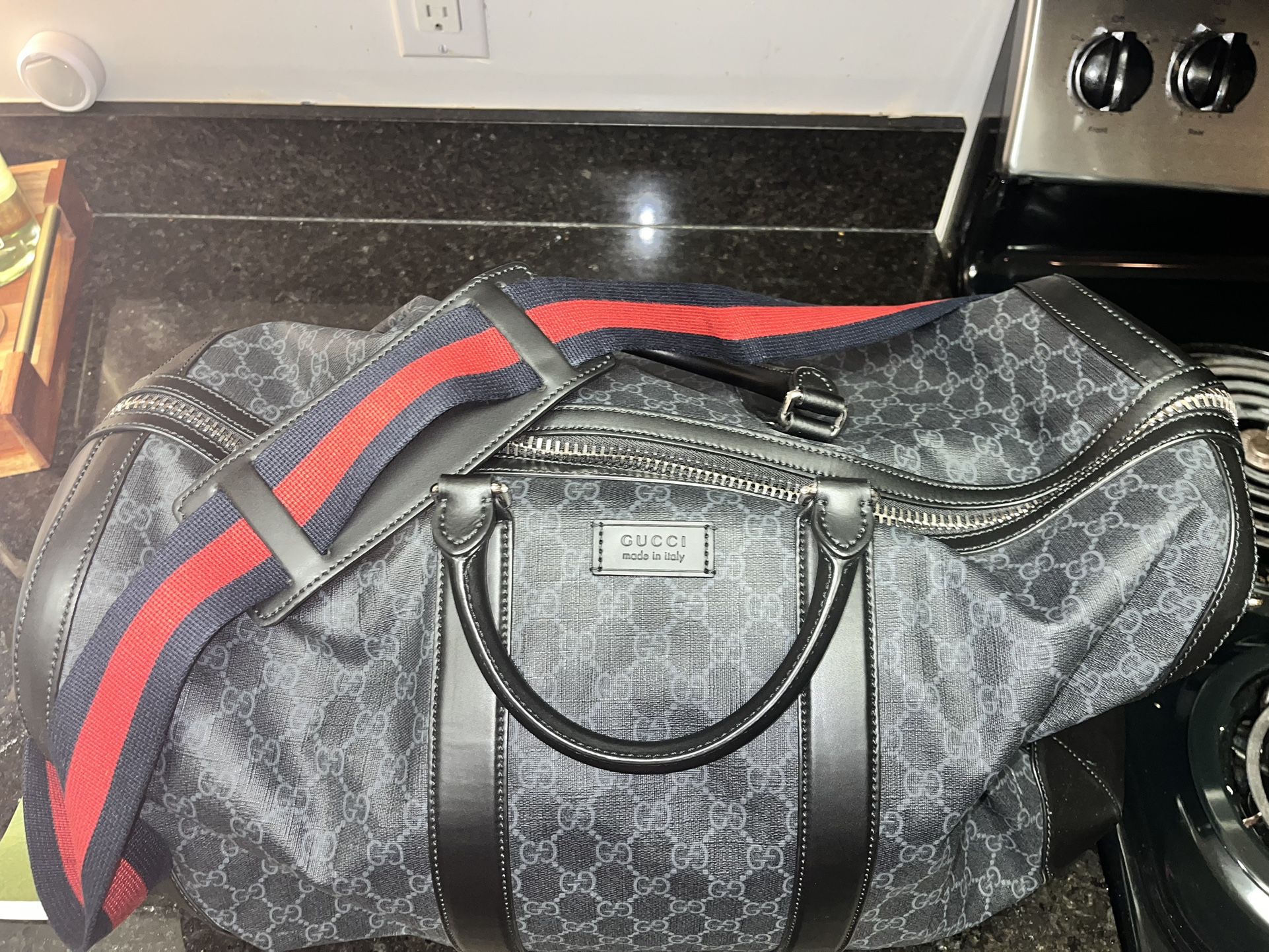 GUCCI Duffle Bag 