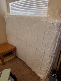 Queen mattress and bed frame