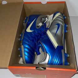 Nike Total 90 Soccer Cleats Size 7.5M Sale in Highland Park, CA - OfferUp
