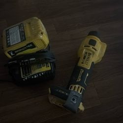 Dewalt Drywall Cutout Tool