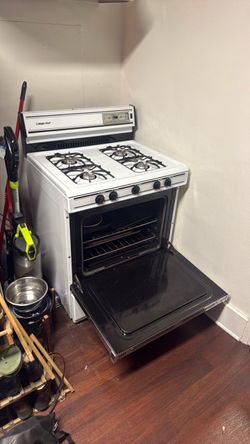 Vintage gas oven (CLEAN)