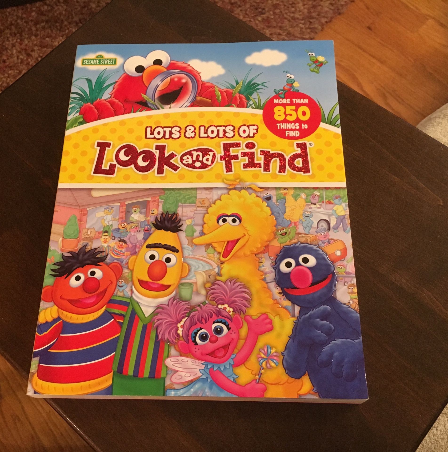 Sesame Street Look & Find