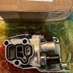 VTEC Solenoid Spool Valve Fits Honda Accord, Civic, CRV, Acura RSX