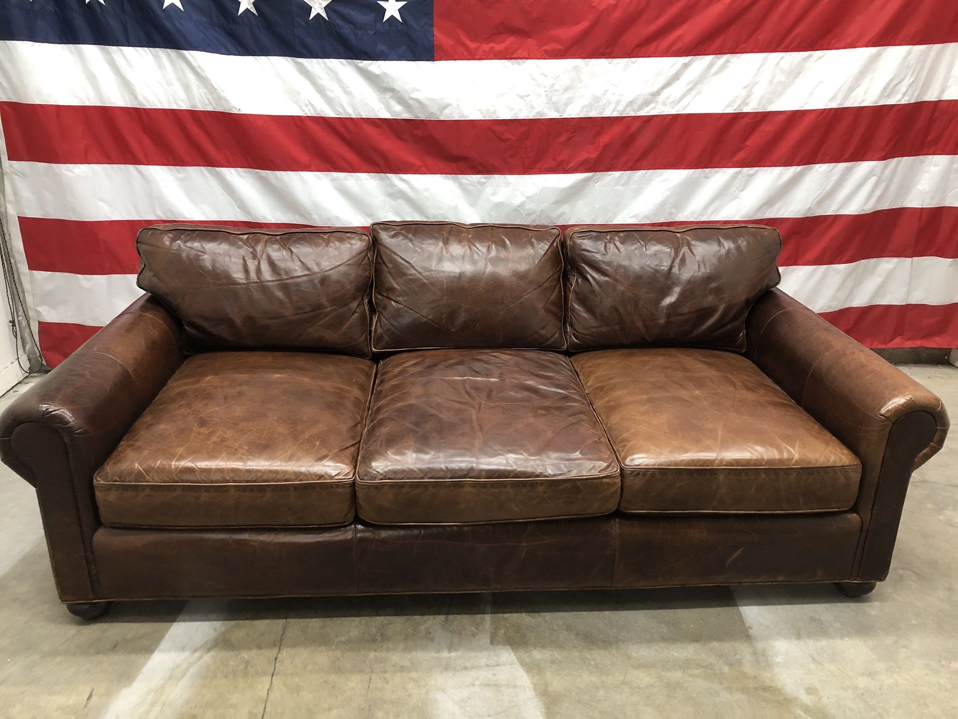 Free Delivery - RH Restoration Hardware LUXE 8 Foot Leather Lancaster Sofa Couch
