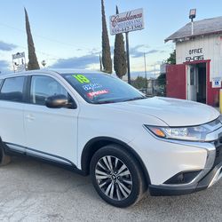 2019 Mitsubishi Outlander
