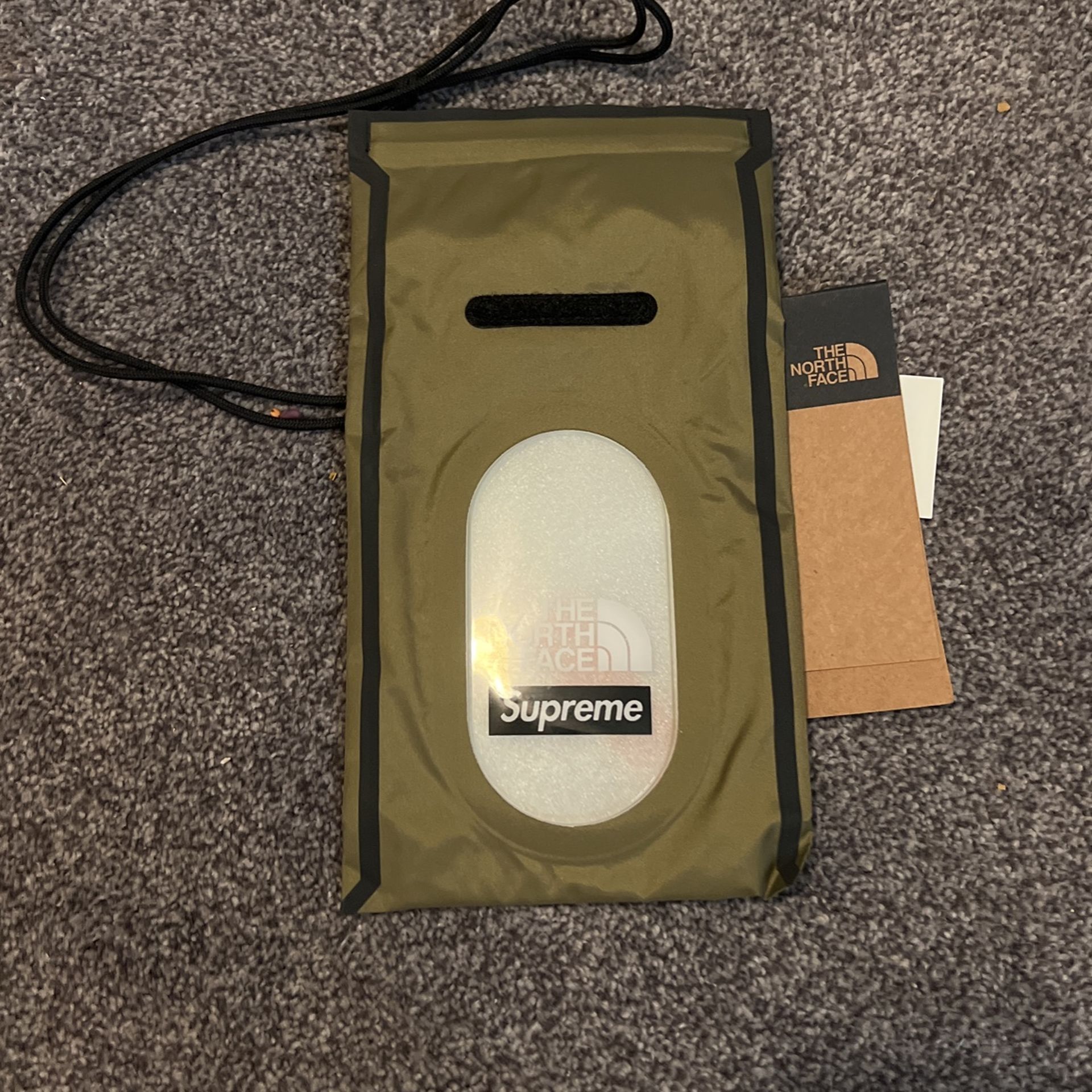 Supreme North Face Outer Seam Neck Pouch
