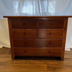 Thomasville 4 Drawer Wood Dresser