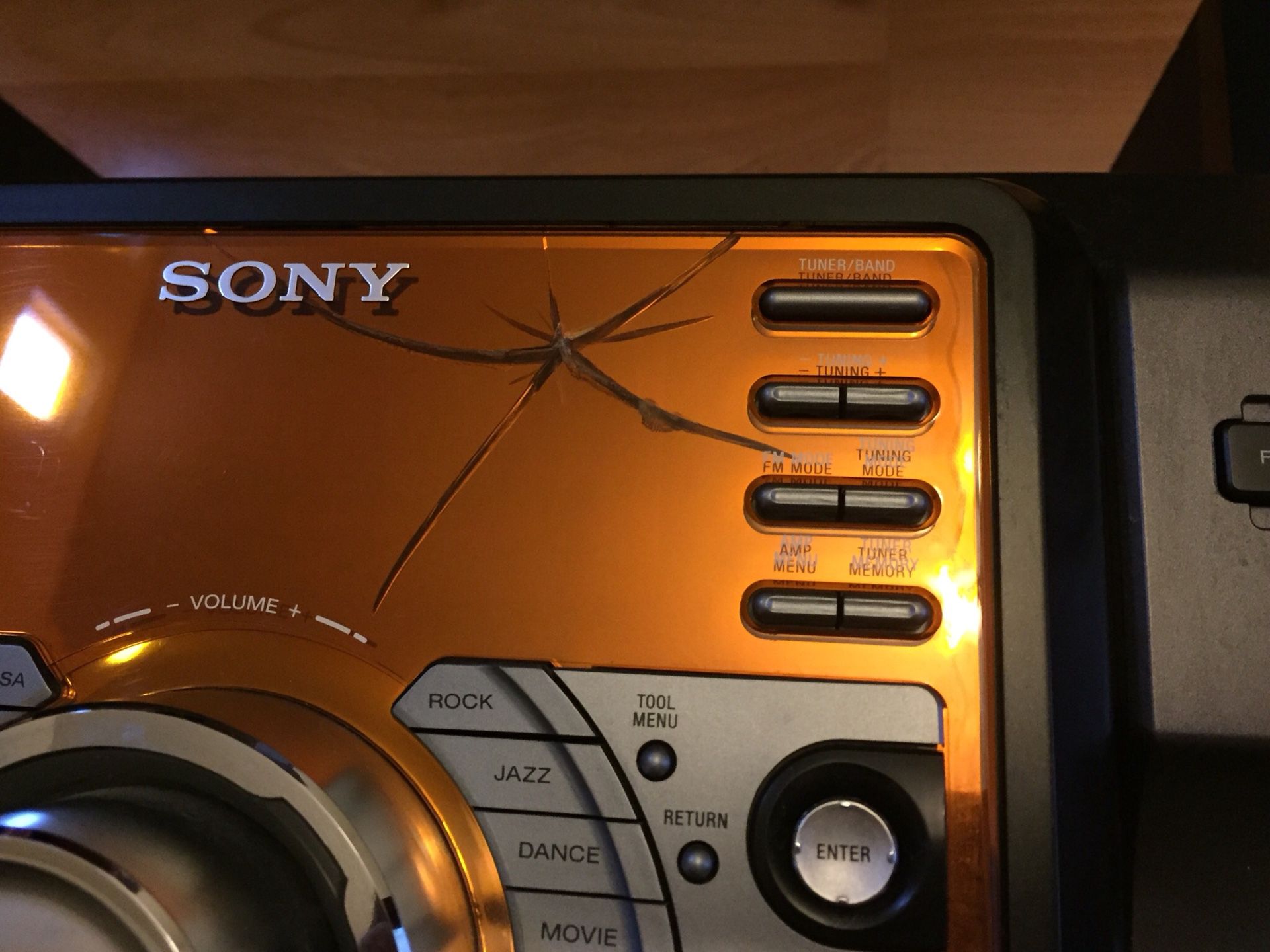 Sony Stereo System LBT-ZX66i - Has Cracked Display for Sale in 
