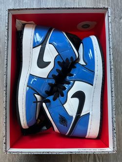 Jordan 1 mid