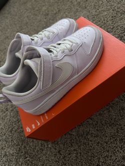 Girl Nike shoes