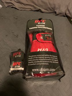 UFC boxing gloves and wraps 14 oz gloves
