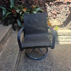 2x Outdoor Patio Chairs - Great condition