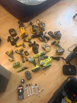 Dewalt Ryobi Tools Battery’s Chargers Klein Craftsmen