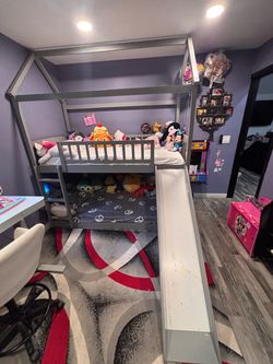 Bunk bed with 6” memory foam mattresses