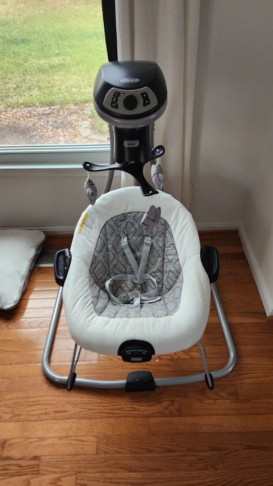 Baby Swing - Graco DuetConnect LX Awith Multi-Direction Swing and Portable Bouncer