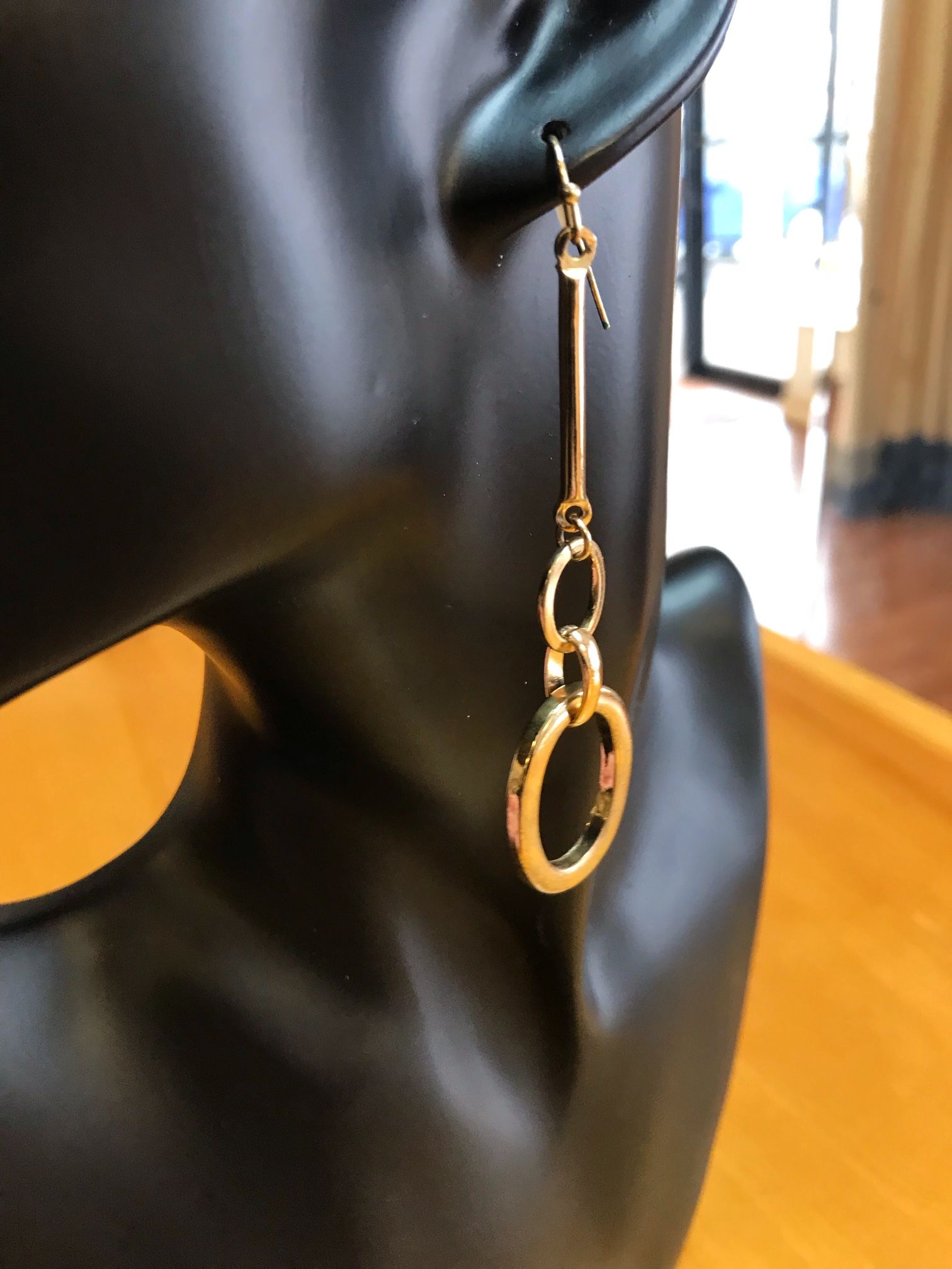 Women’s Chain Style Dangle Earrings ✨