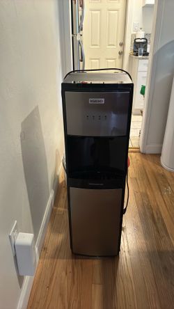 IGLOO WATER DISPENSER
