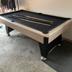 7Ft Pool Table
