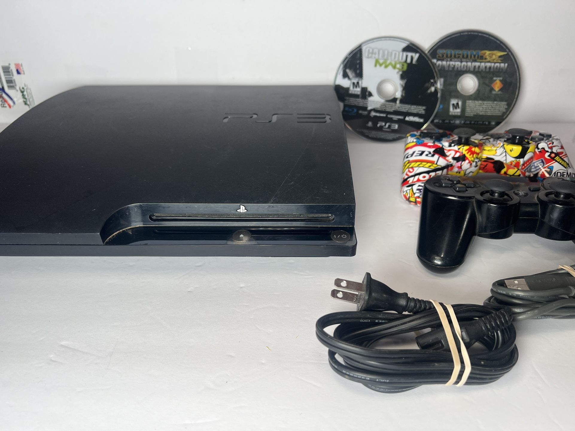 Sony PlayStation 3 PS3 Slim Console 120GB (CECH-2001A) Lot w/ Games & Controllers