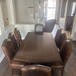 Dining Room Table & 8 Chairs 