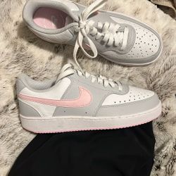 Women’s Nike